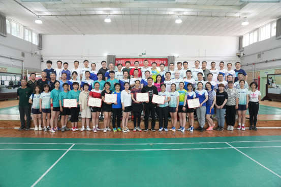 奋进新征程，健康华球体育（中国）官方网站人—中国华球体育（中国）官方网站举办2023年职工羽毛球大赛